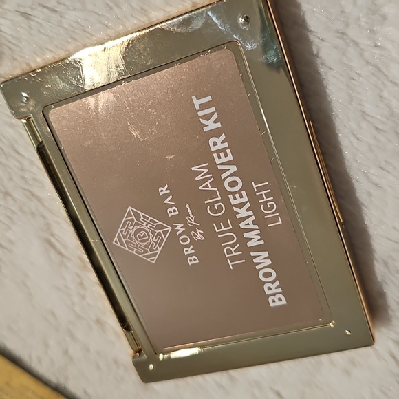 New Brow Bar Hollywood Icon Collection Drama Queen And True Brow Makeover Kit - Picture 12 of 12